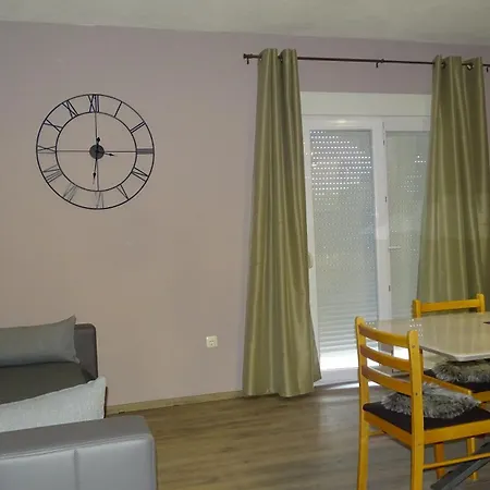 Luna * Sukošan