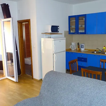 Apartment Luna Sukosan